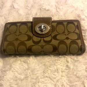 Coach wallet